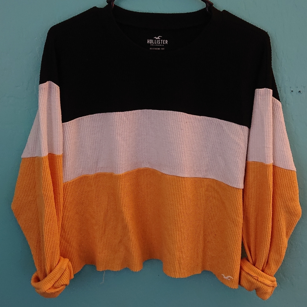 Hollister Colorblock Thermal